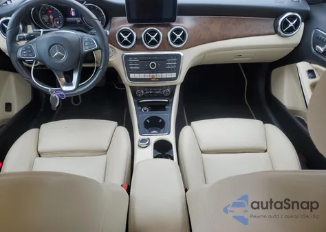 2018 Mercedes-Benz Gla 250 4Matic z USA, uszkodzony, nr VIN WDCTG4GB0JJ395083